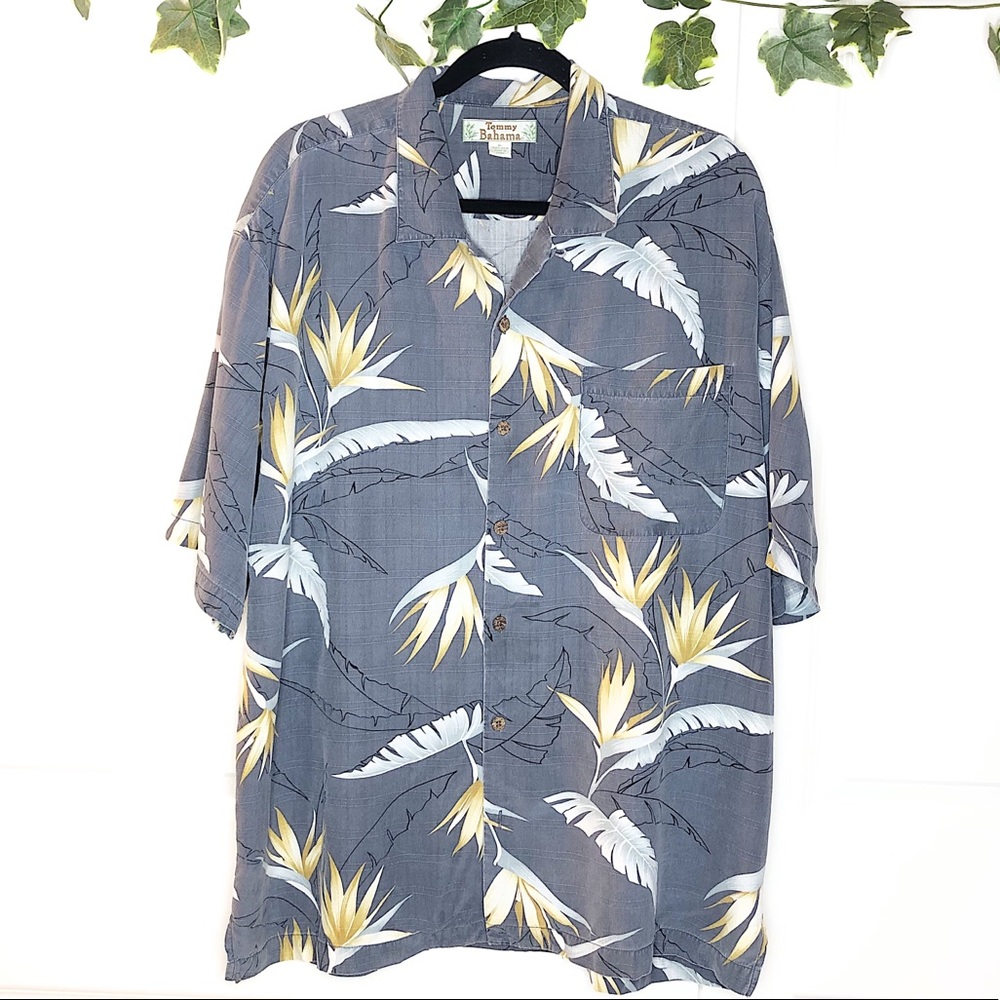 ✅Tommy Bahama XL 100% Silk Hawaiian Shirt